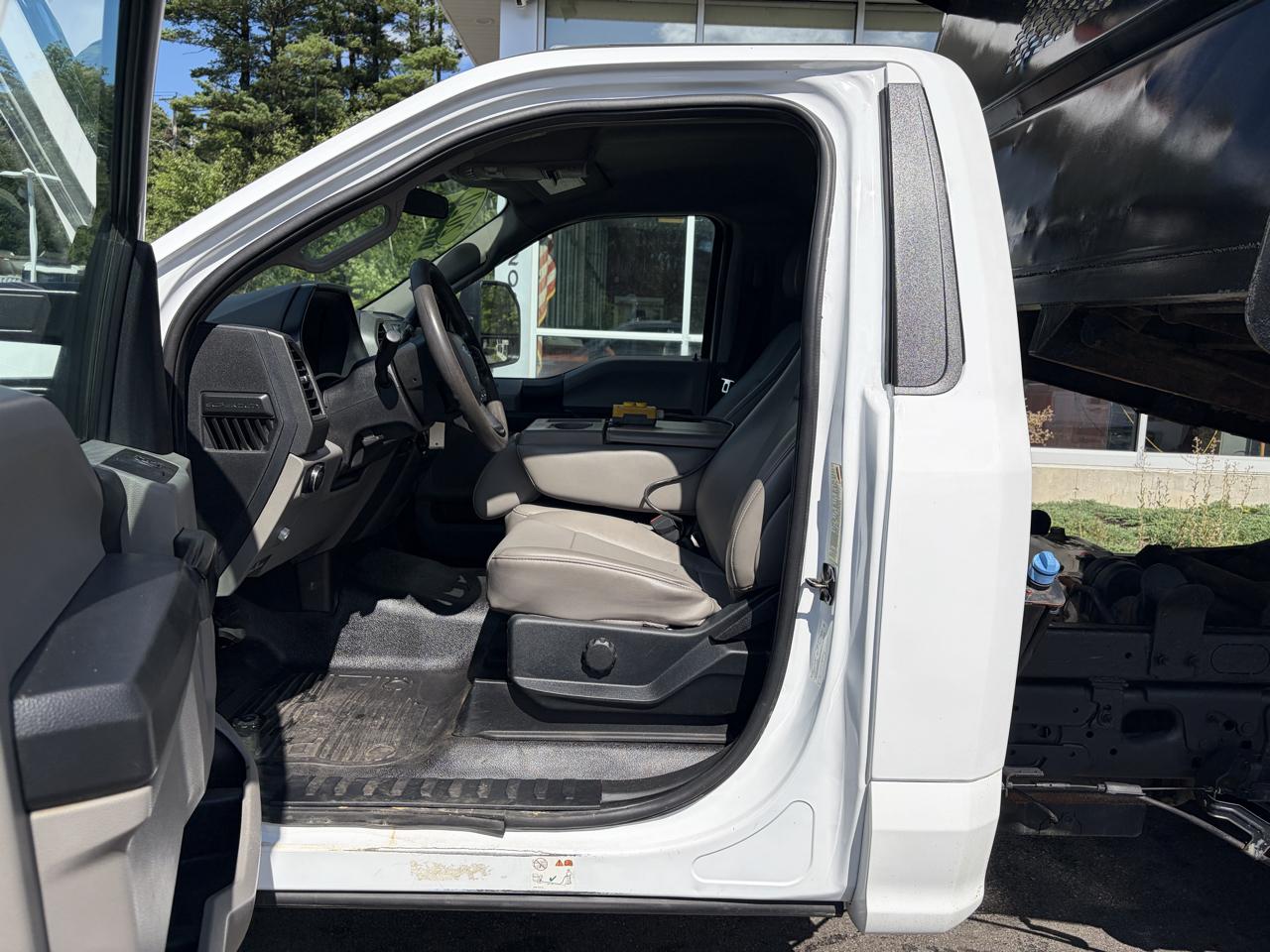 Ford Super Duty F-550 DRW  2020