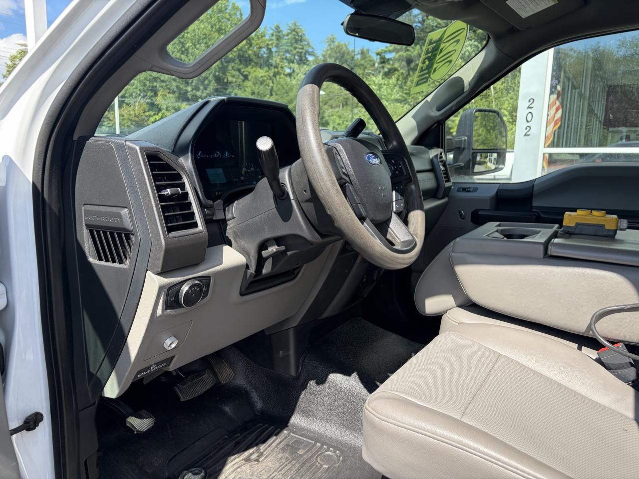 Ford Super Duty F-550 DRW  2020