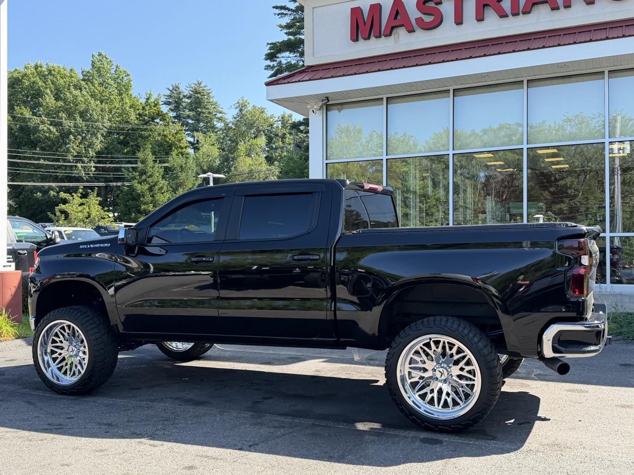 Chevrolet Silverado 1500  2021