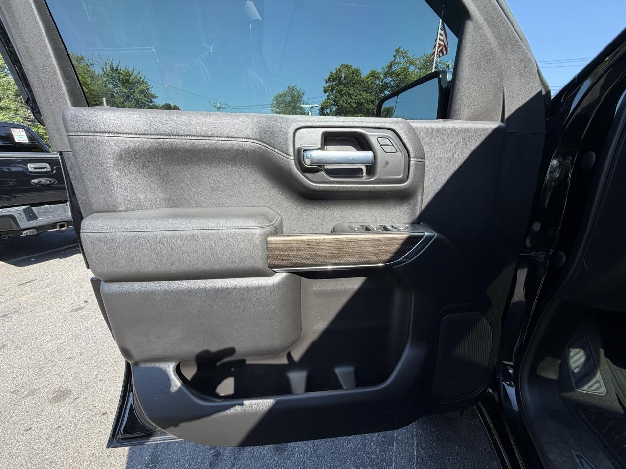 Chevrolet Silverado 1500  2021