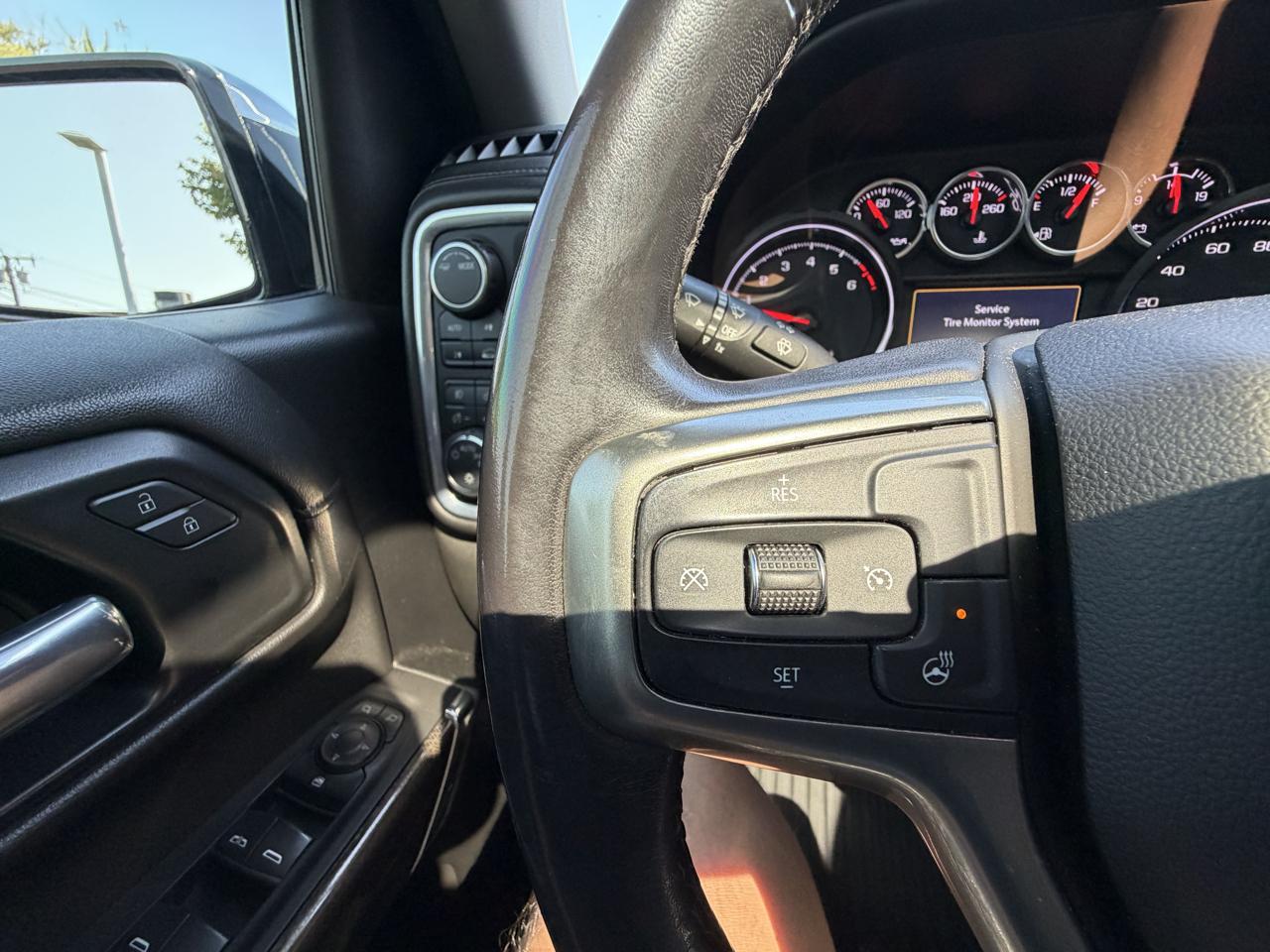 Chevrolet Silverado 1500  2021