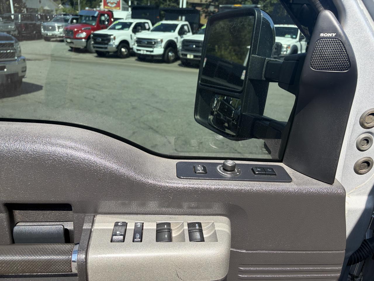 Ford Super Duty F-350 SRW  2016