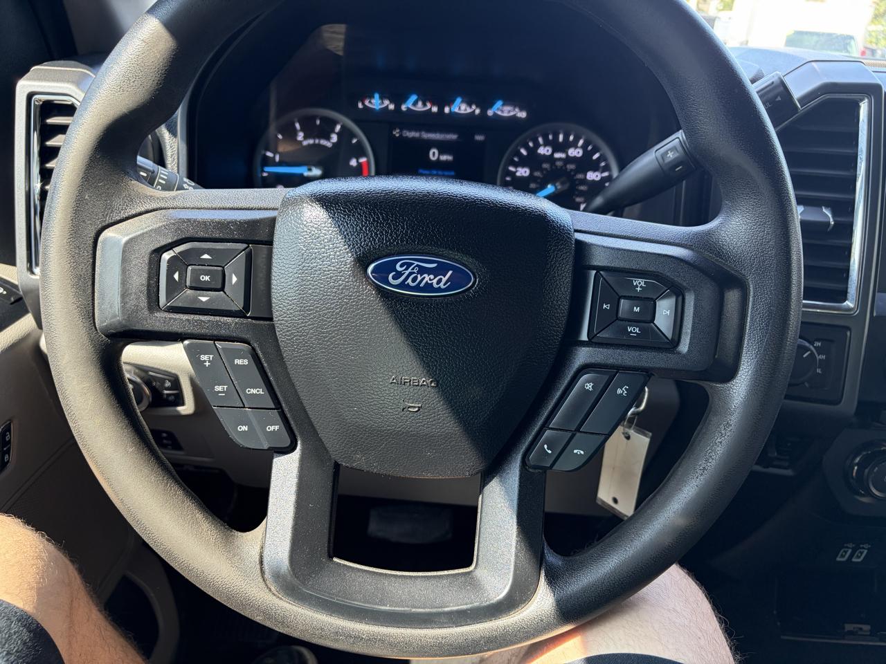 Ford Super Duty F-250 SRW  2017