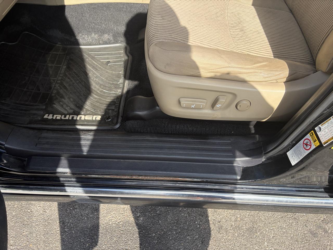 Toyota 4Runner  2012