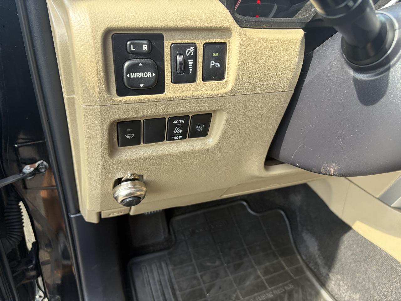 Toyota 4Runner  2012