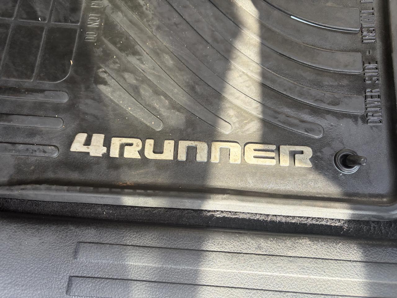 Toyota 4Runner  2012
