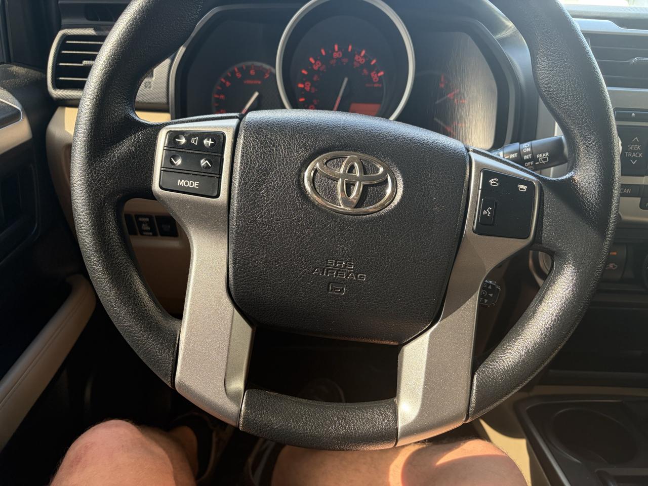Toyota 4Runner  2012