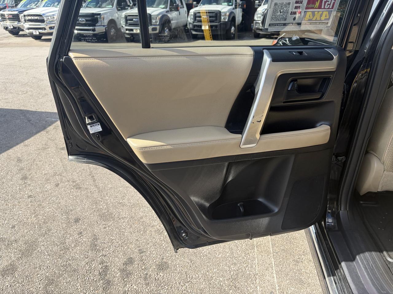 Toyota 4Runner  2012