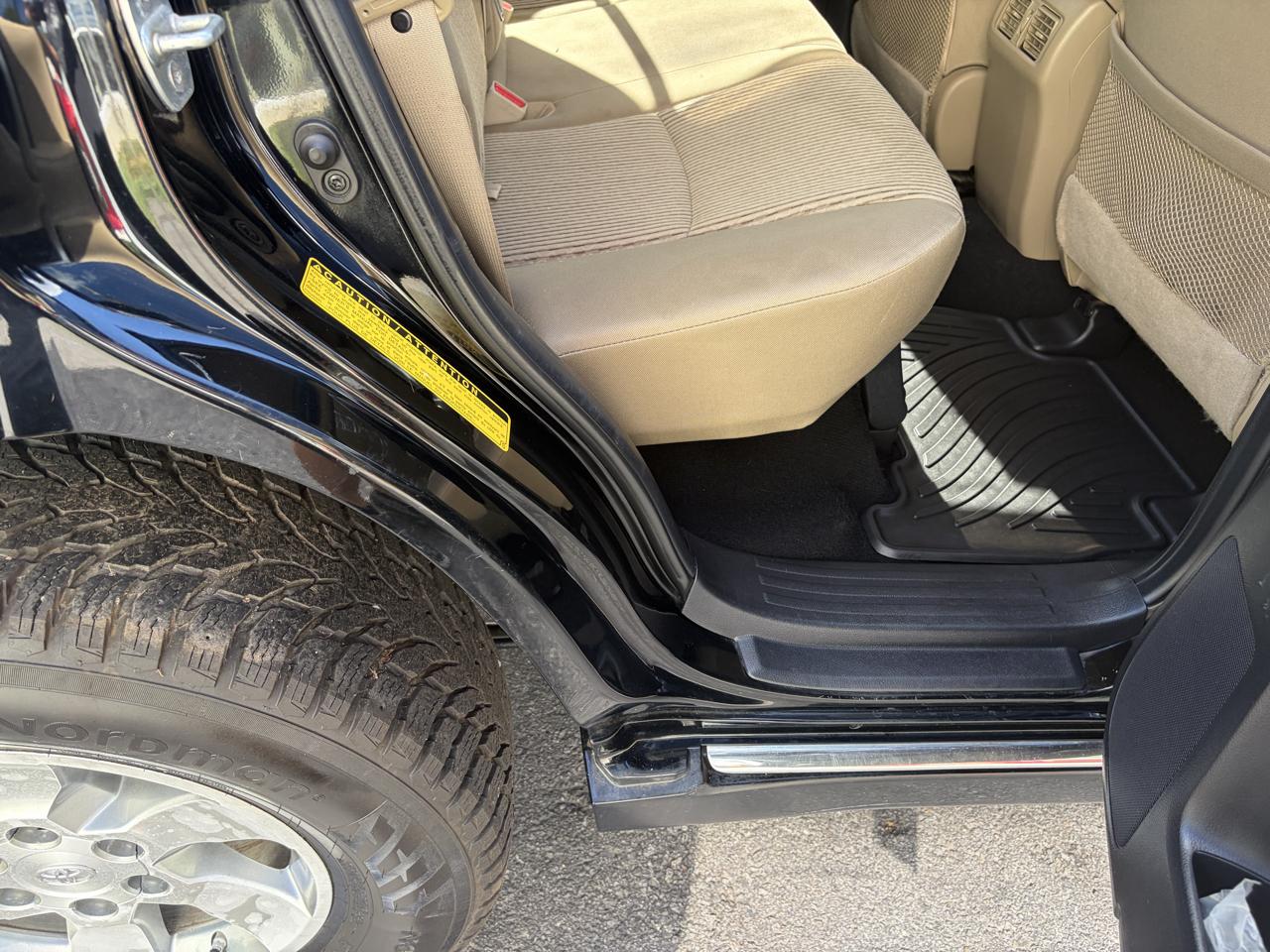 Toyota 4Runner  2012