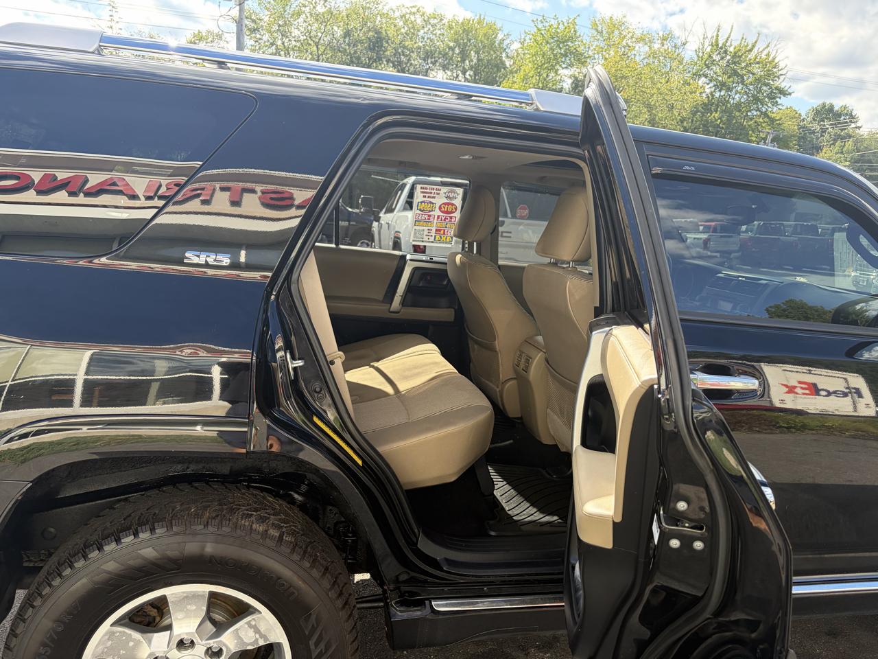 Toyota 4Runner  2012