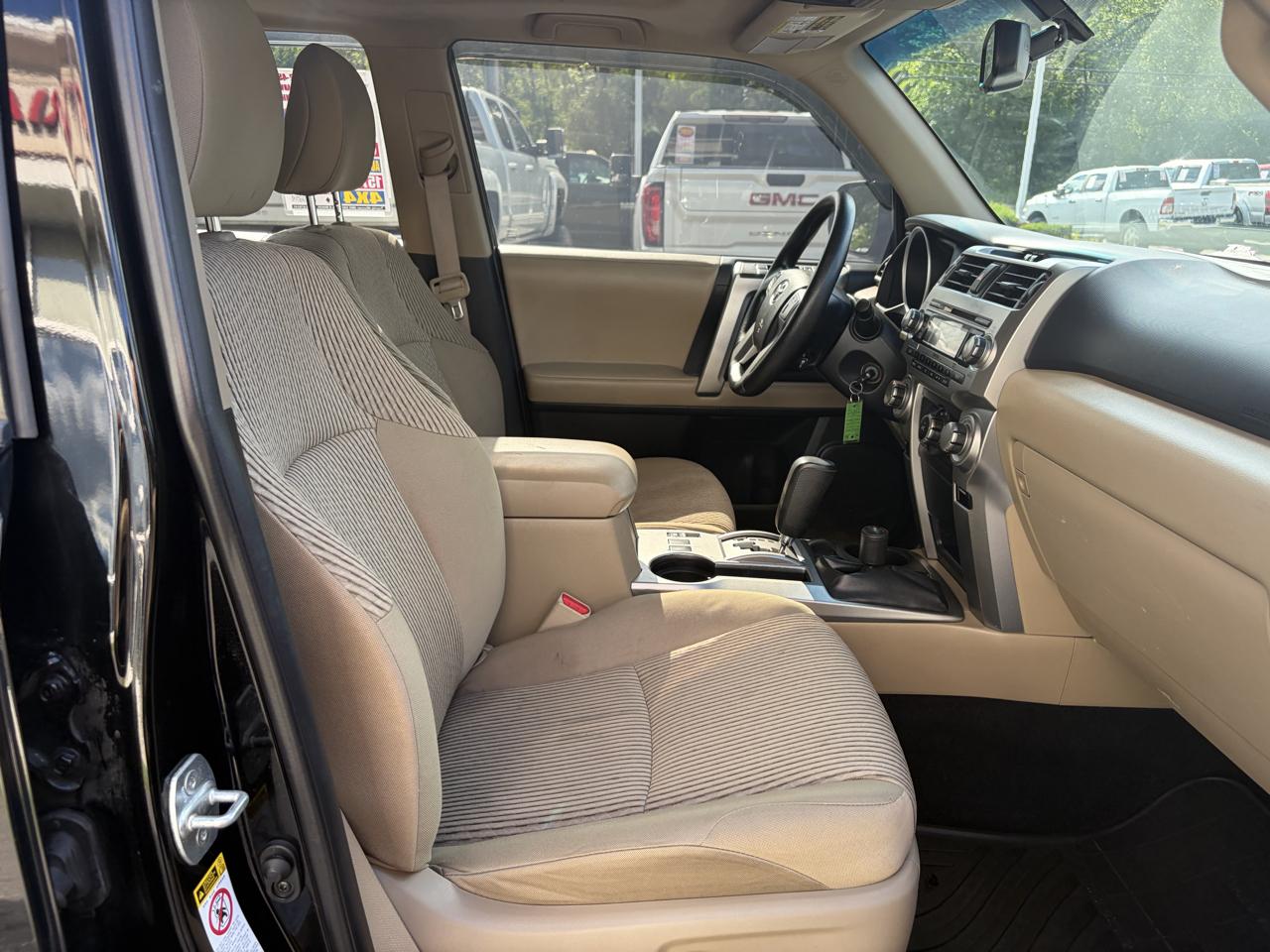 Toyota 4Runner  2012