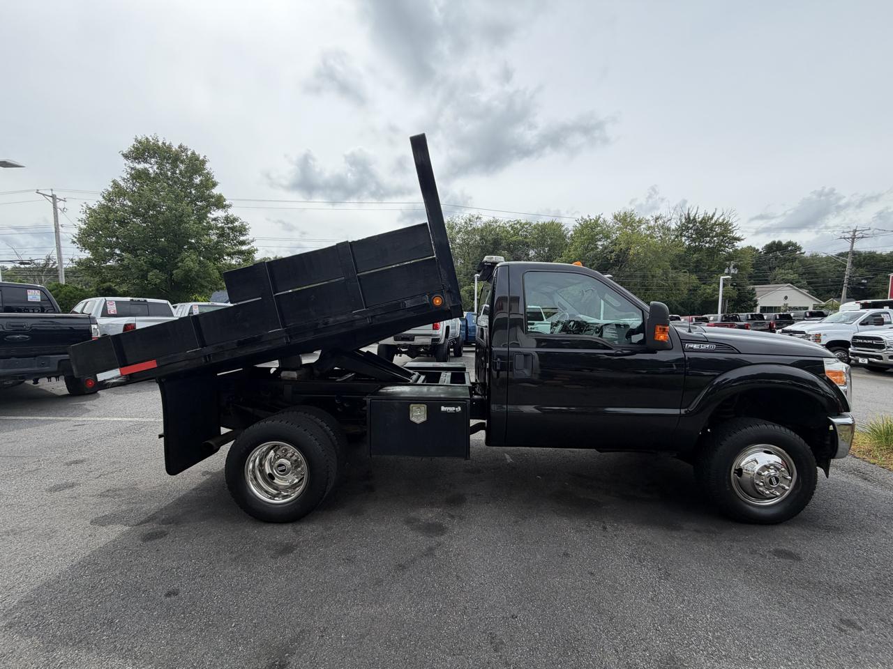 Ford Super Duty F-350 DRW  2015