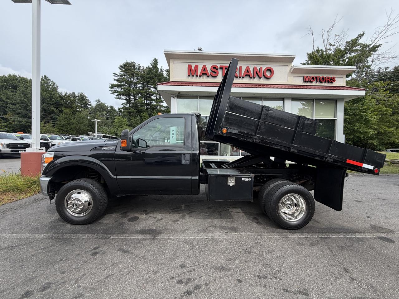 Ford Super Duty F-350 DRW  2015