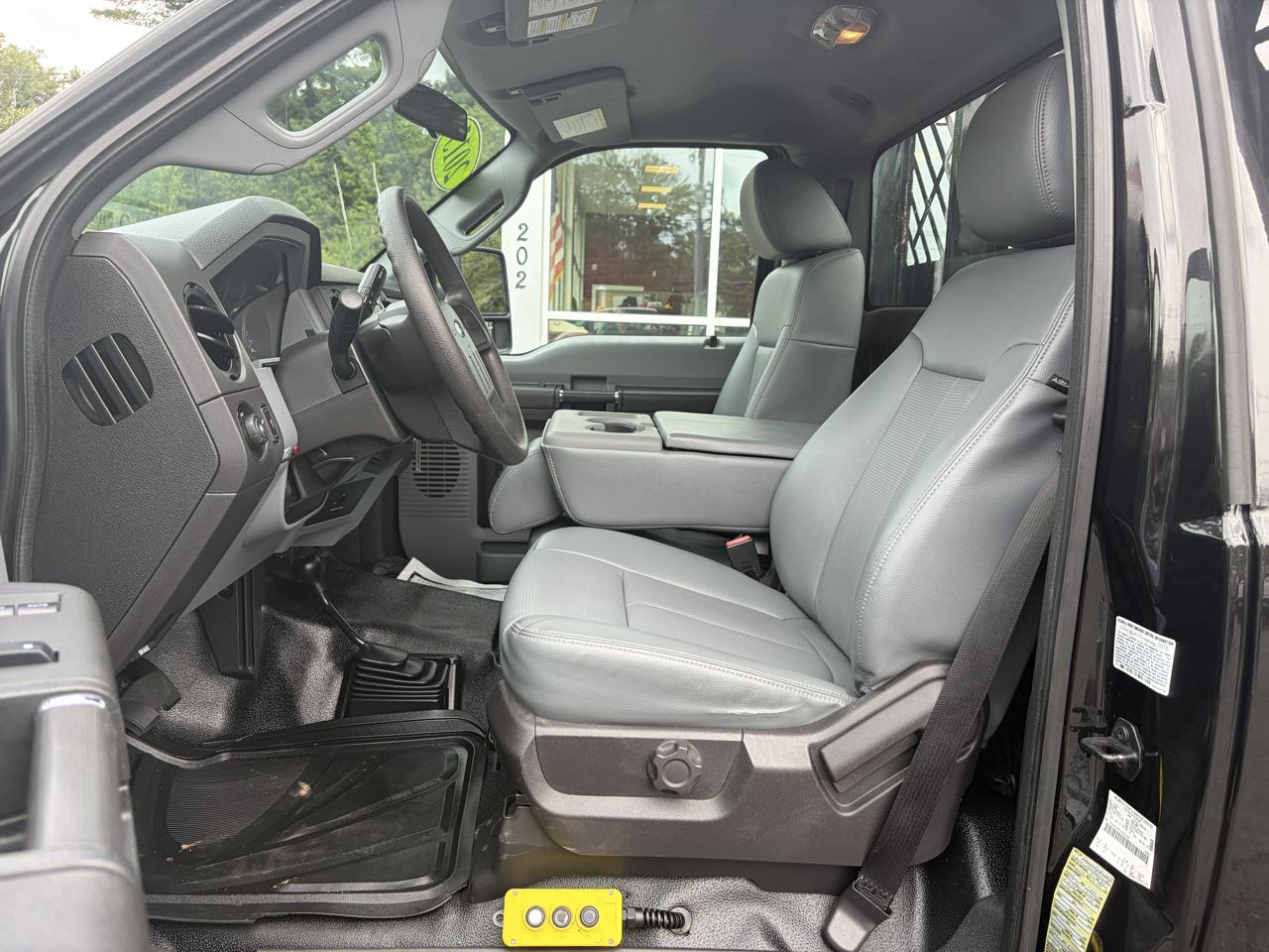 Ford Super Duty F-350 DRW  2015