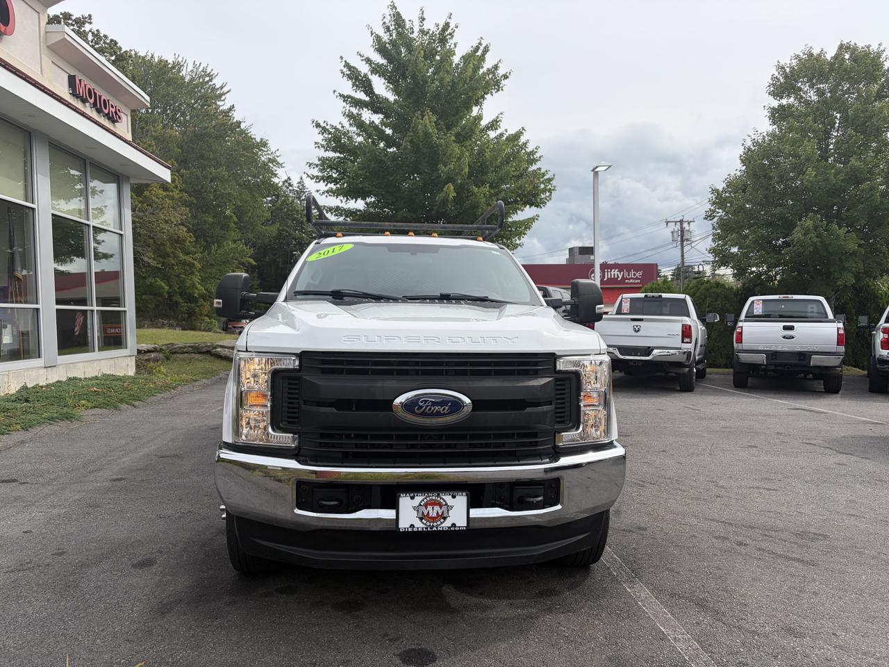 Ford Super Duty F-350 DRW  2017