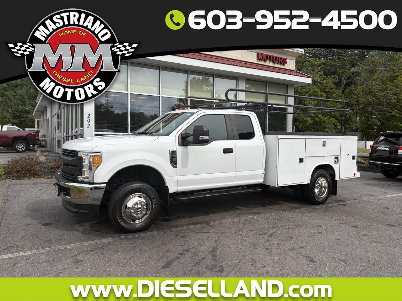 Ford Super Duty F-350 DRW  2017