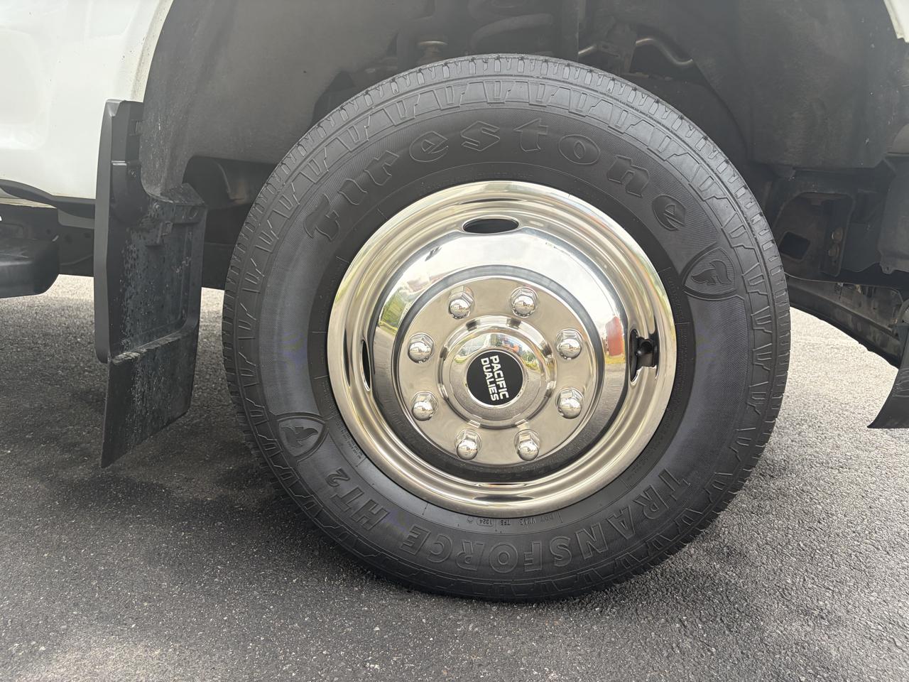 Ford Super Duty F-350 DRW  2017