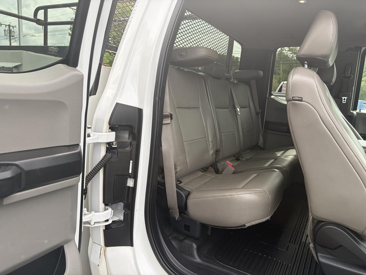Ford Super Duty F-350 DRW  2017