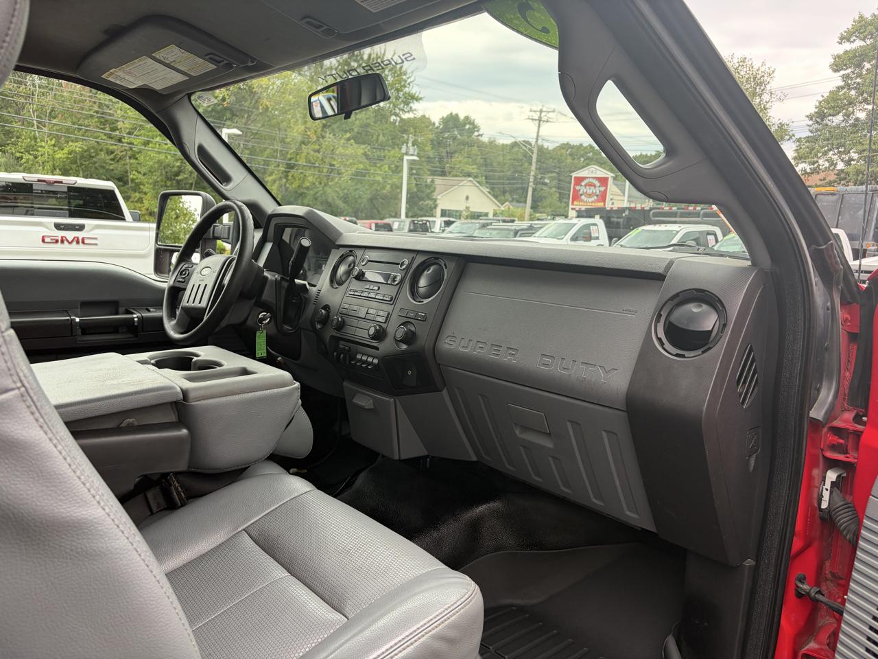 Ford Super Duty F-350 DRW  2015