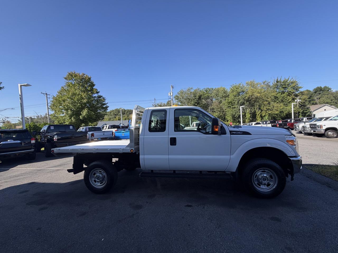 Ford Super Duty F-350 SRW  2015