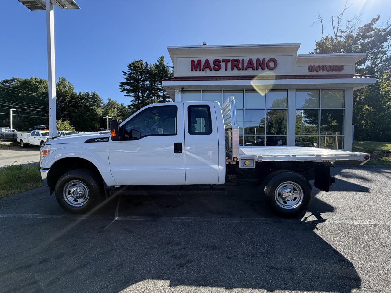Ford Super Duty F-350 SRW  2015