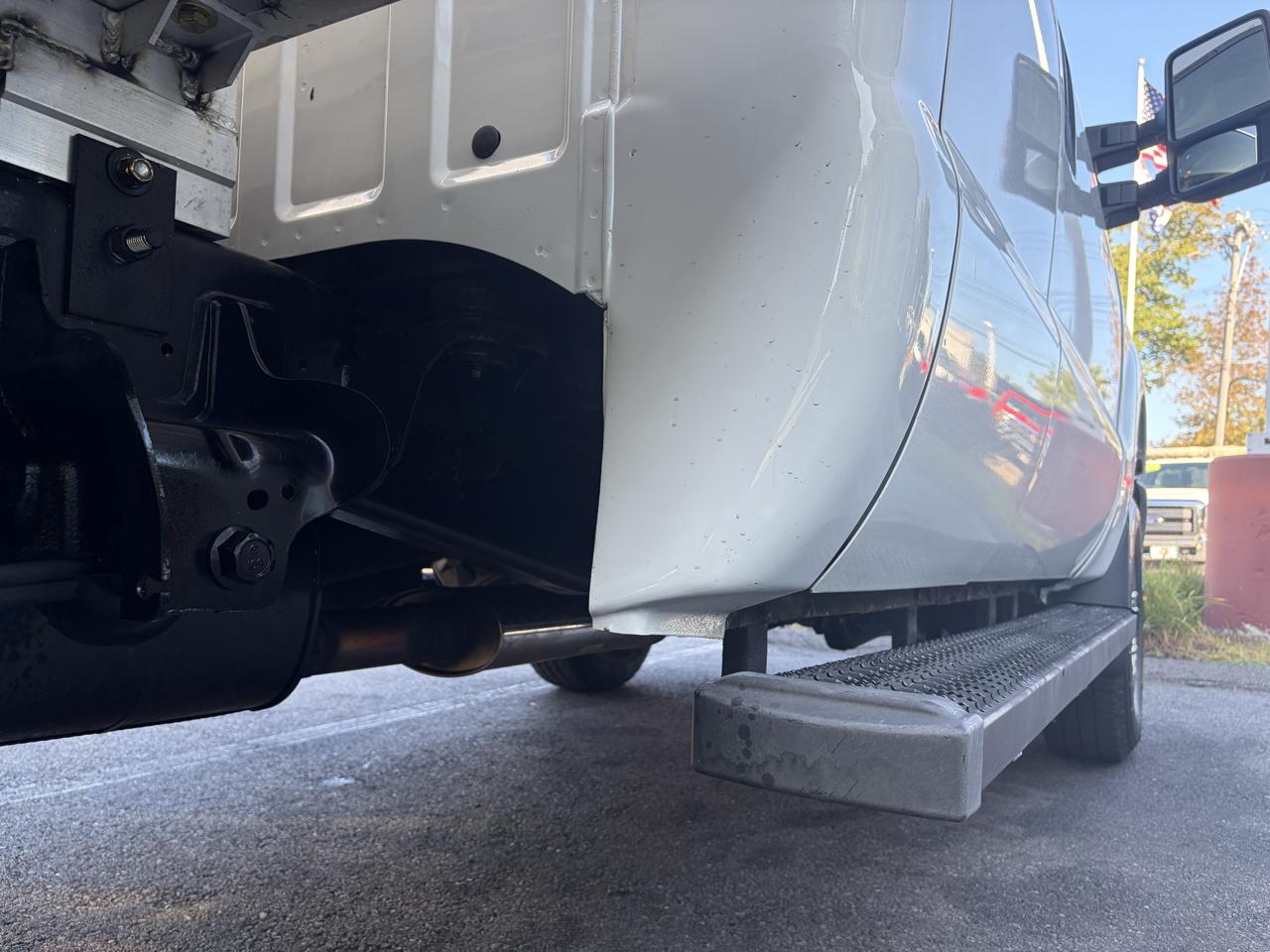 Ford Super Duty F-350 SRW  2015