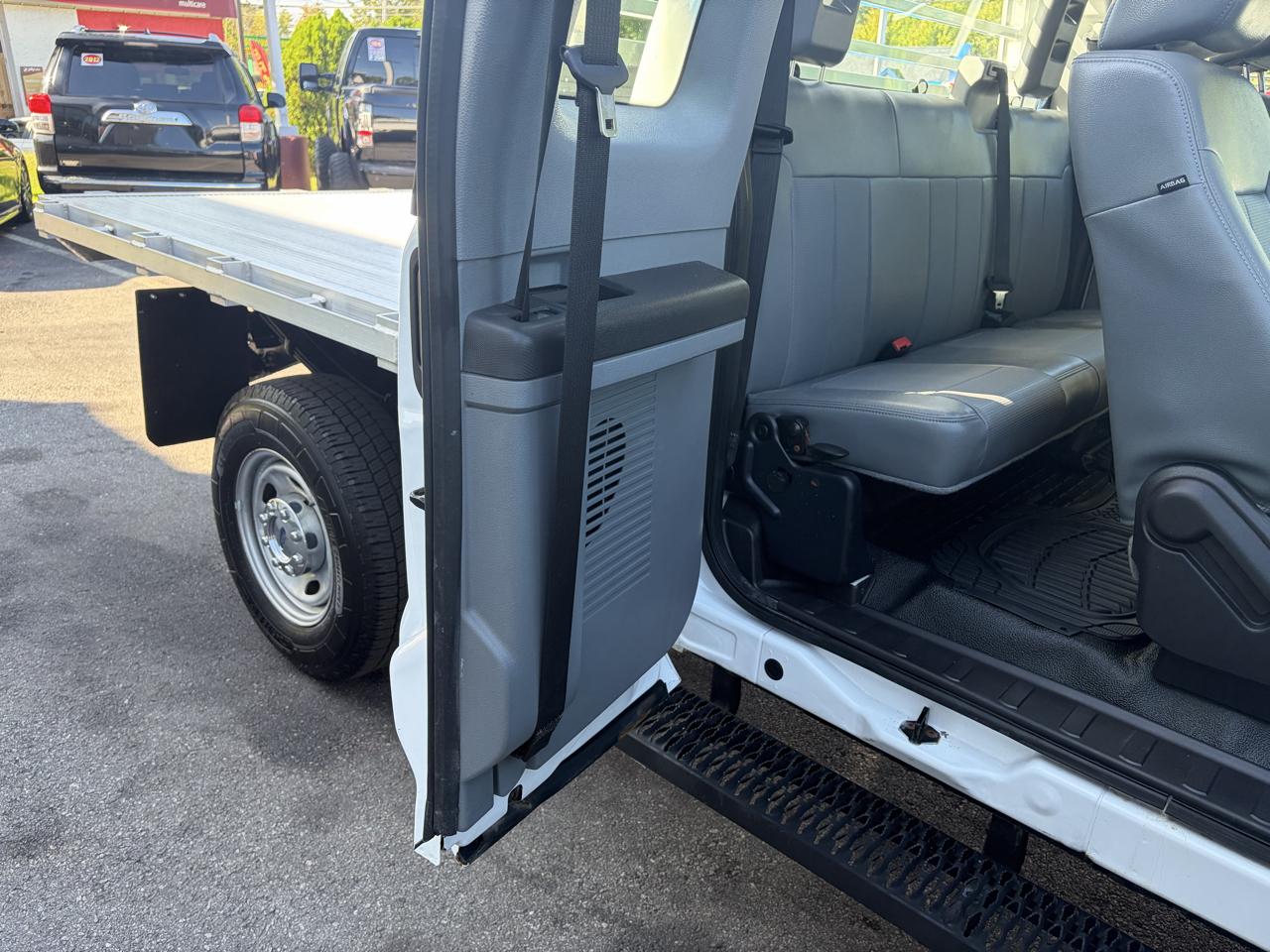 Ford Super Duty F-350 SRW  2015