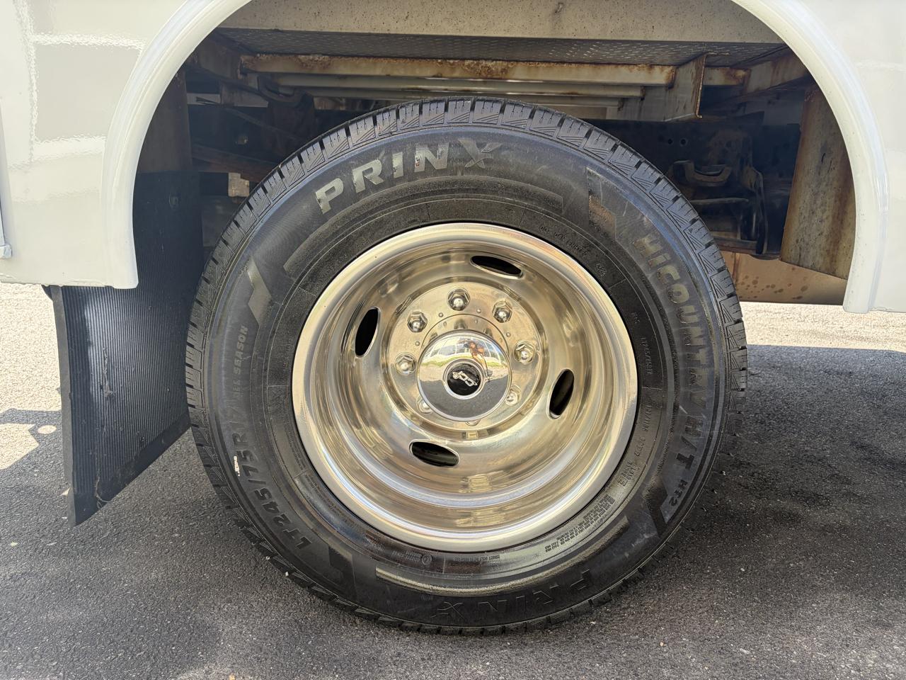 Ford Super Duty F-350 DRW  2017