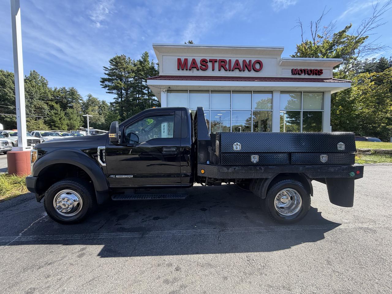 Ford Super Duty F-350 DRW  2017