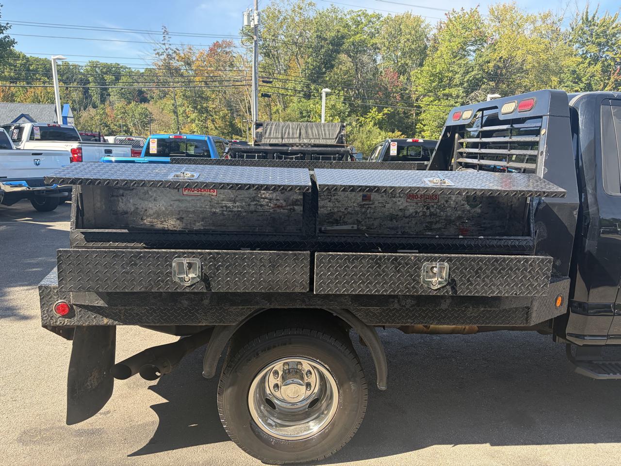 Ford Super Duty F-350 DRW  2017