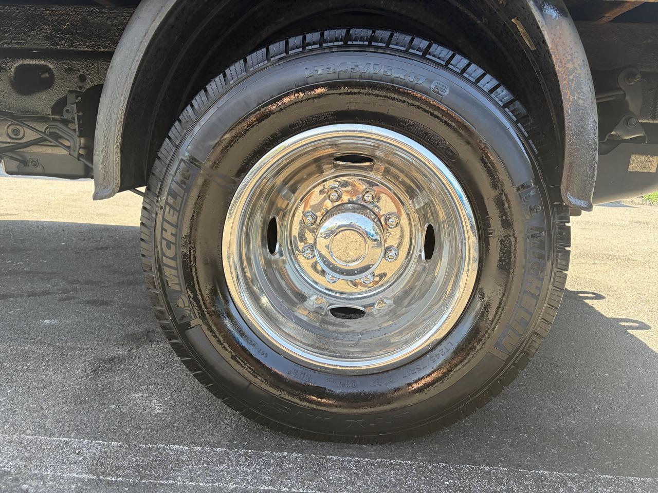 Ford Super Duty F-350 DRW  2017