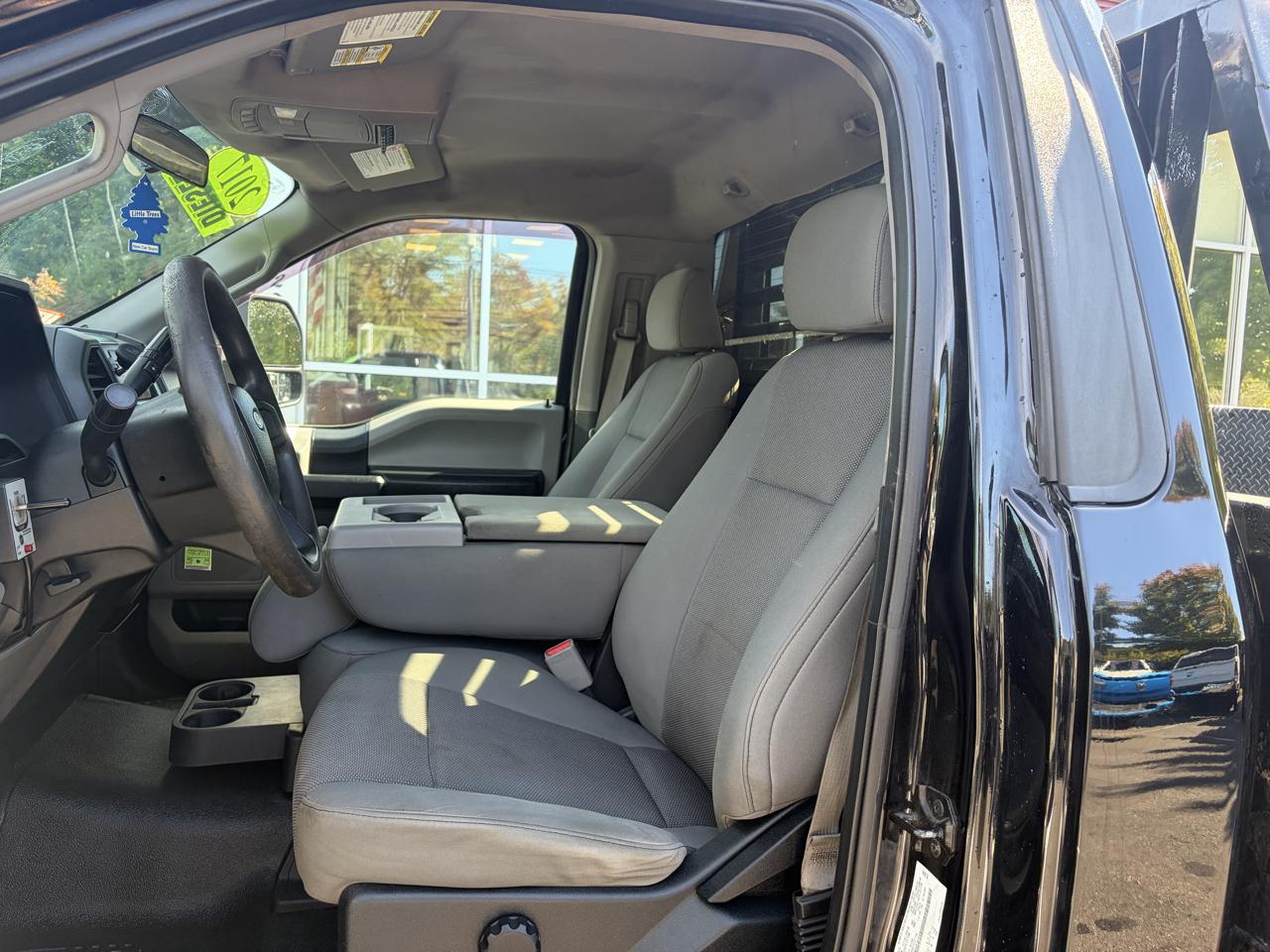 Ford Super Duty F-350 DRW  2017