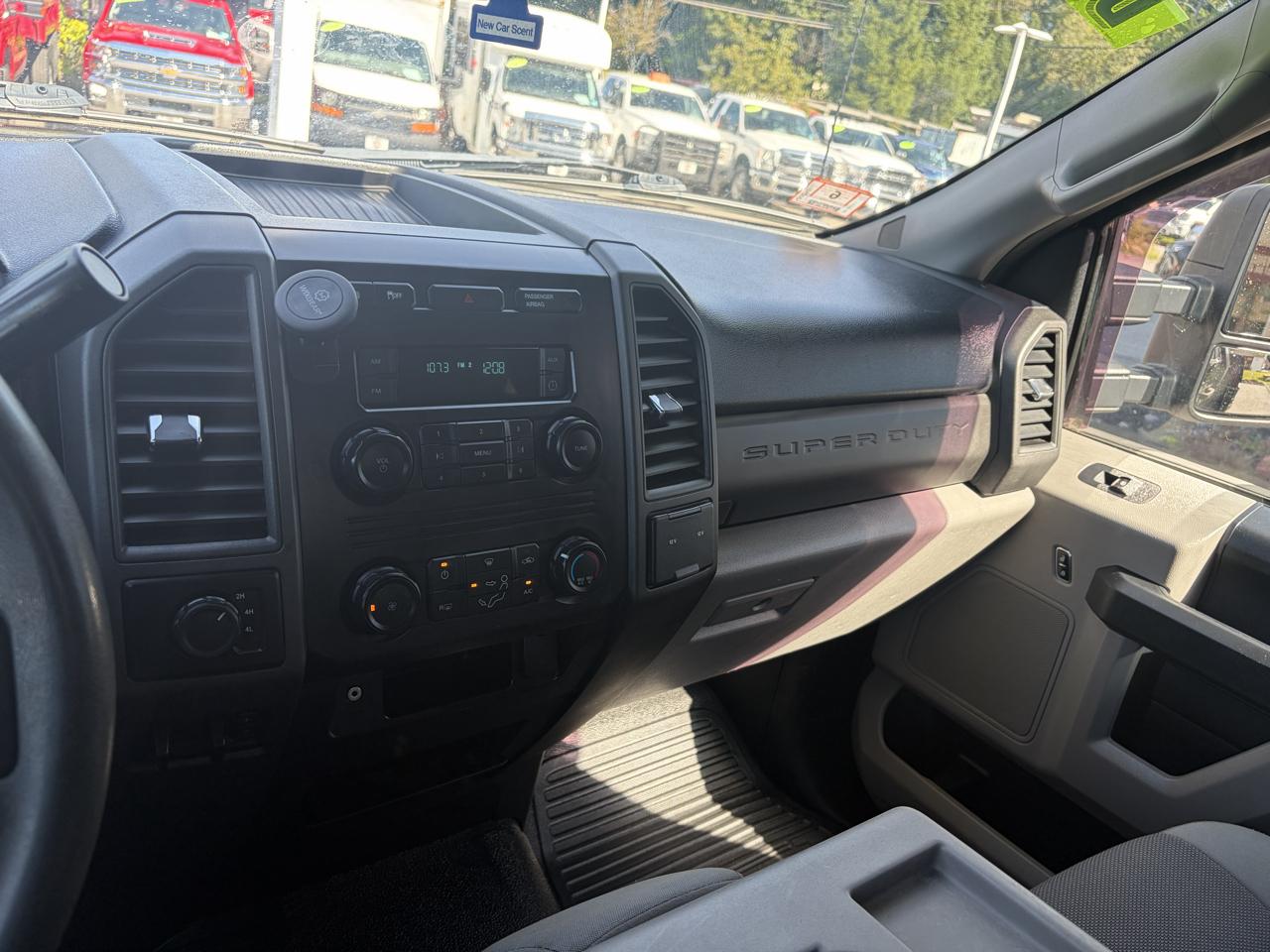 Ford Super Duty F-350 DRW  2017