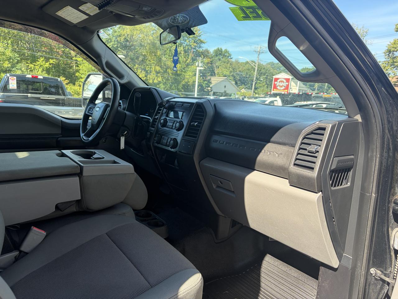 Ford Super Duty F-350 DRW  2017