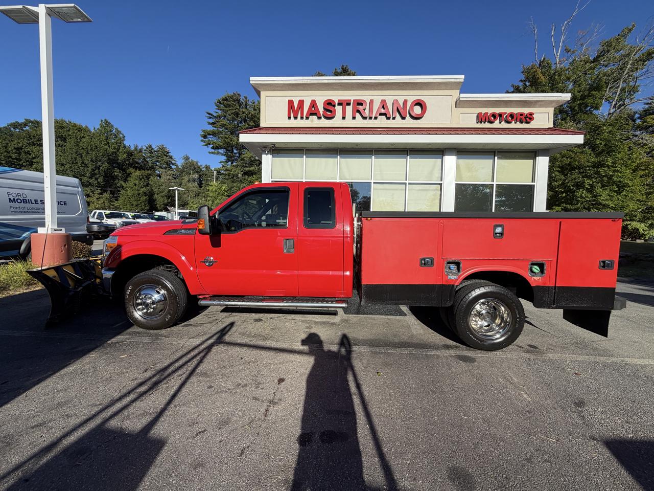 Ford Super Duty F-350 DRW  2014