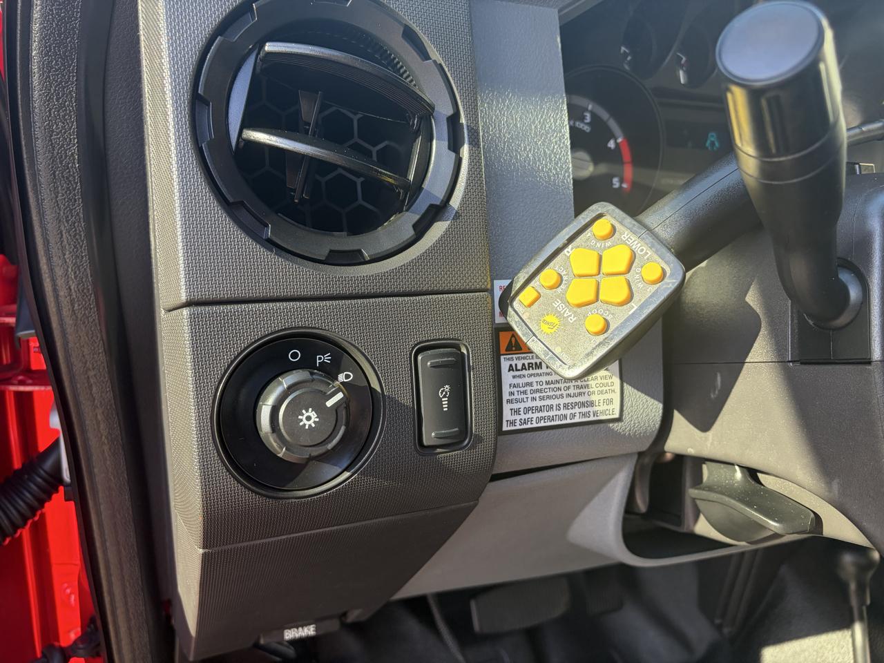 Ford Super Duty F-350 DRW  2014