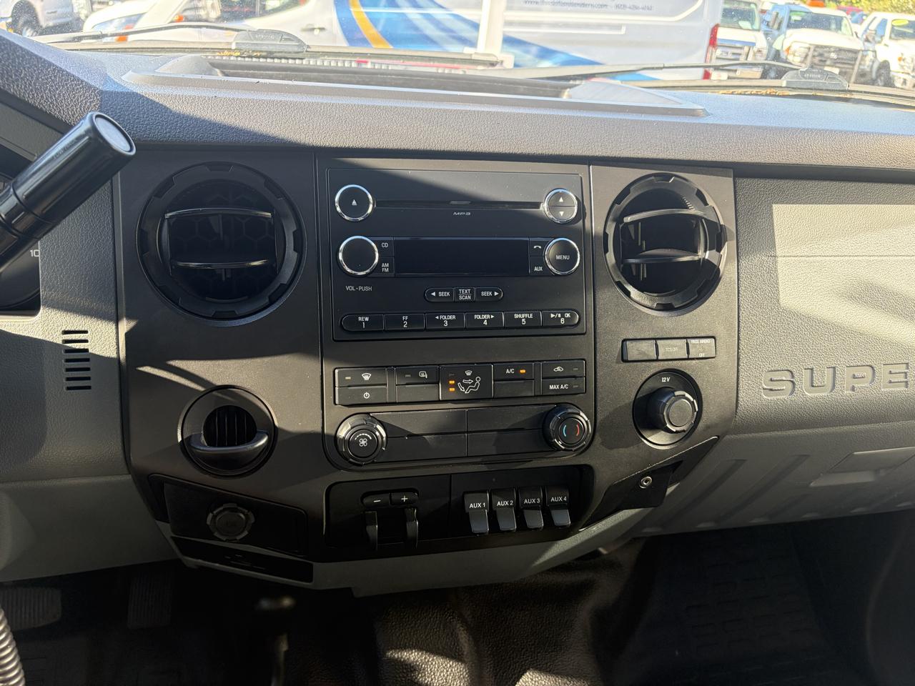 Ford Super Duty F-350 DRW  2014