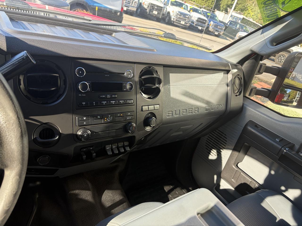 Ford Super Duty F-350 DRW  2014