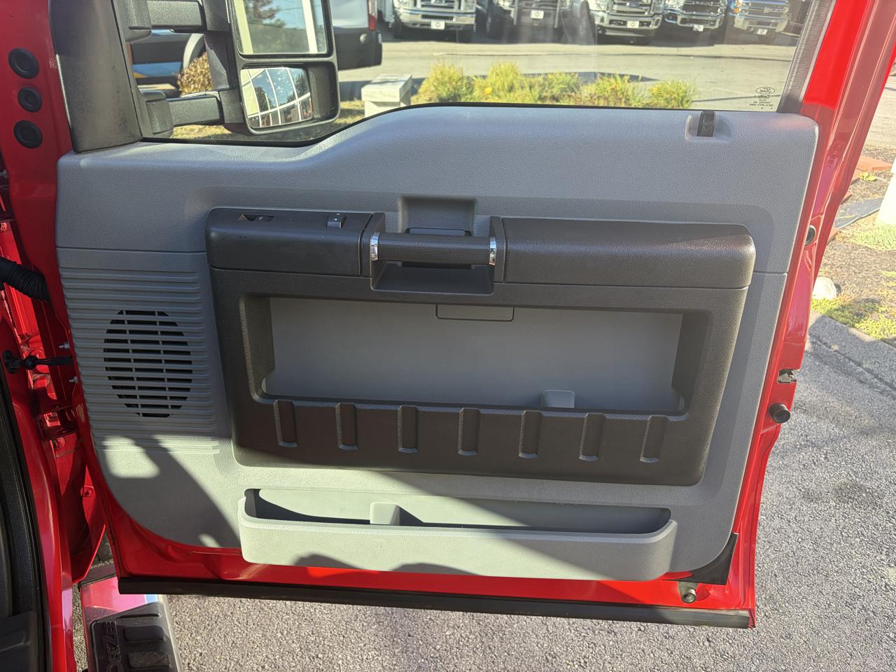 Ford Super Duty F-350 DRW  2014