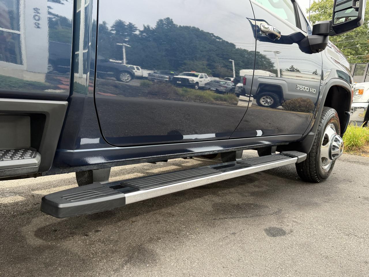 Chevrolet Silverado 3500HD  2021