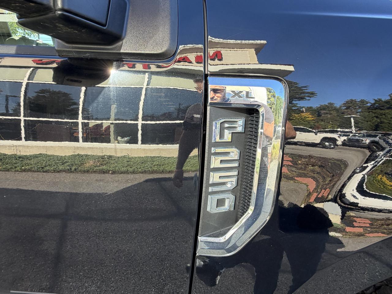 Ford Super Duty F-250 SRW  2021