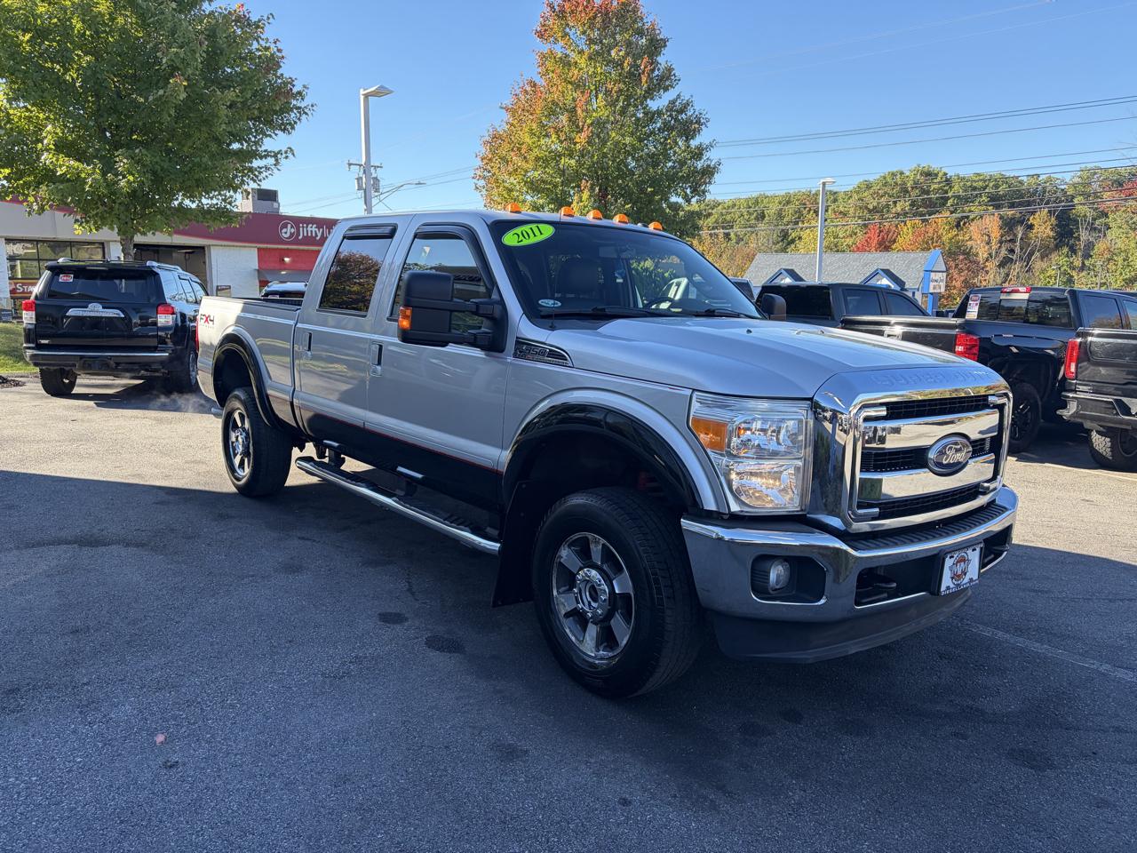 Ford Super Duty F-350 SRW  2011