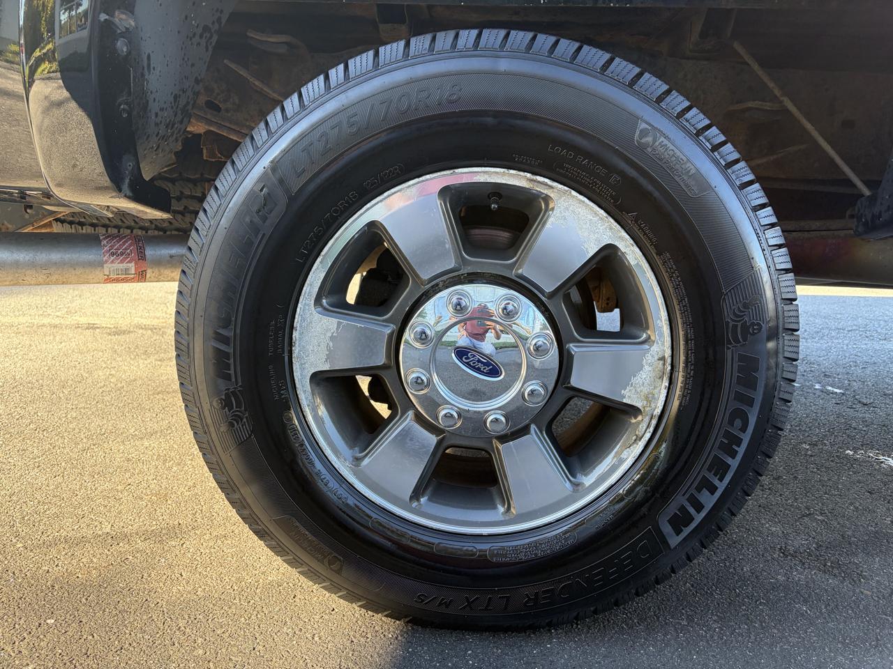 Ford Super Duty F-350 SRW  2011