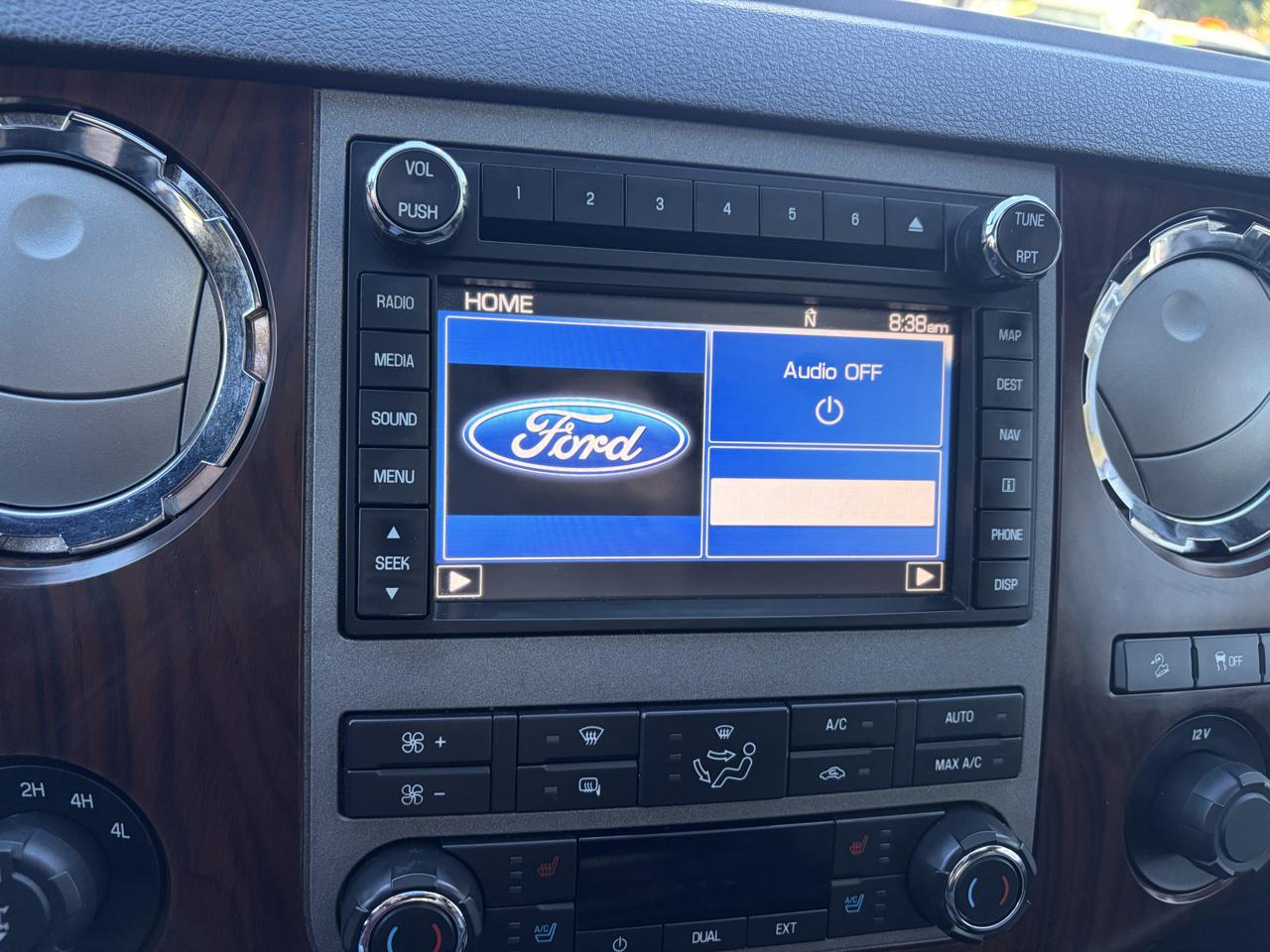 Ford Super Duty F-350 SRW  2011