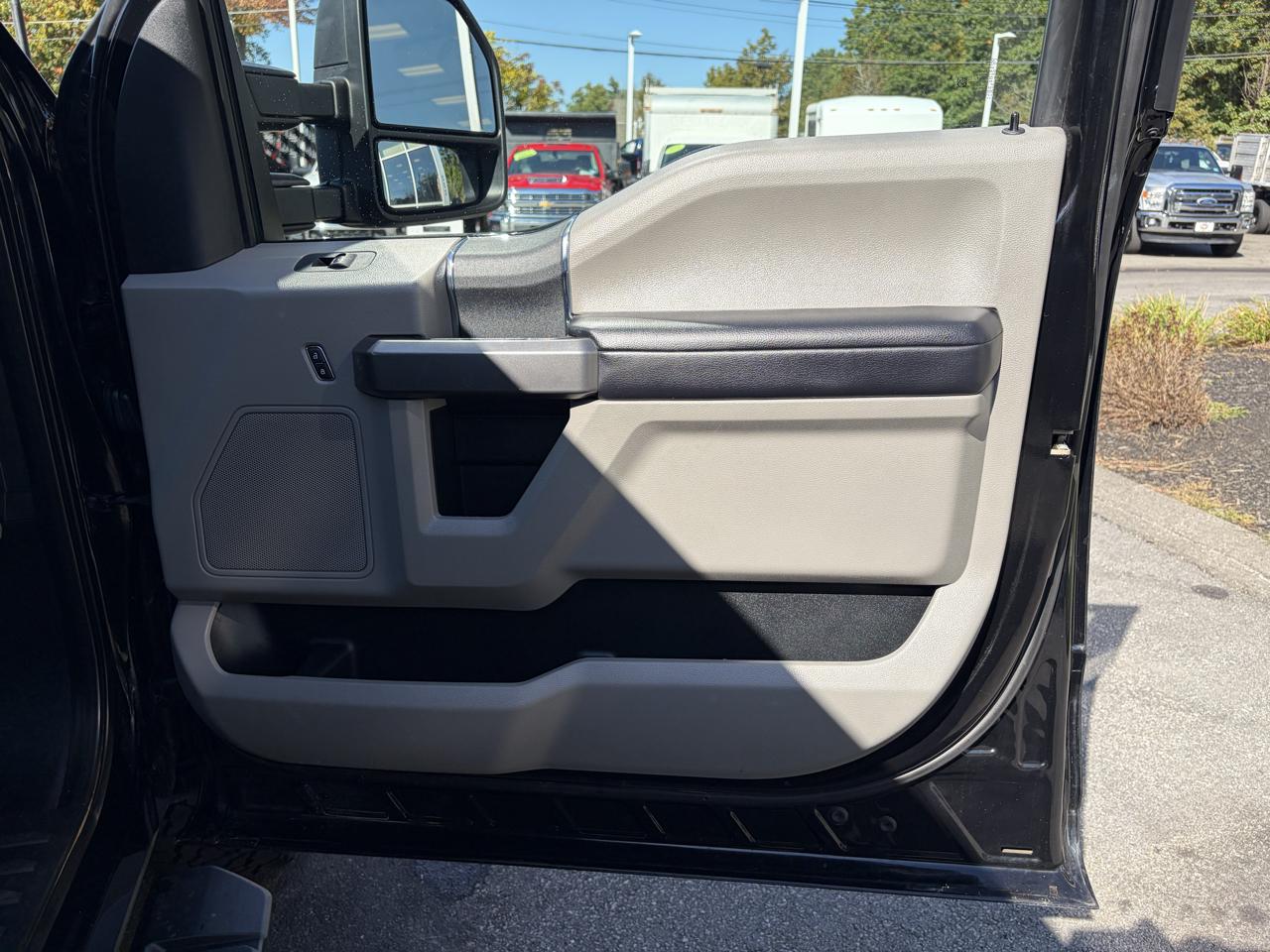 Ford Super Duty F-250 SRW  2021