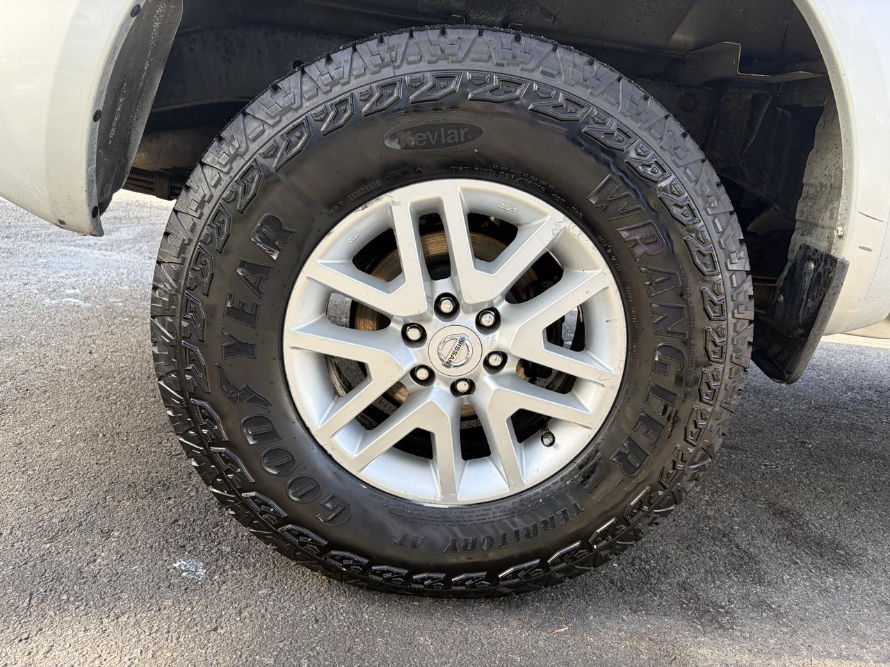 Nissan Frontier  2016