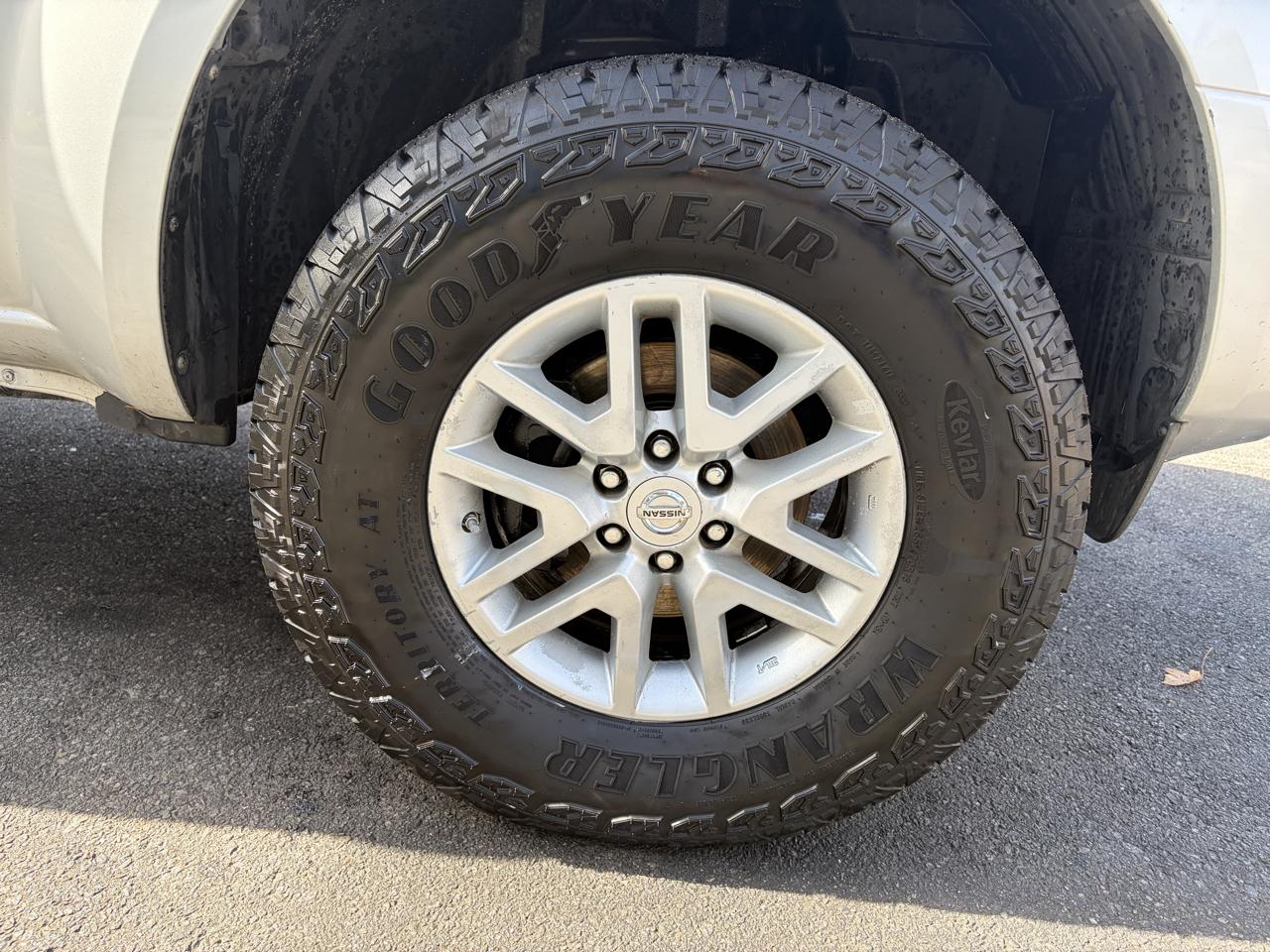 Nissan Frontier  2016