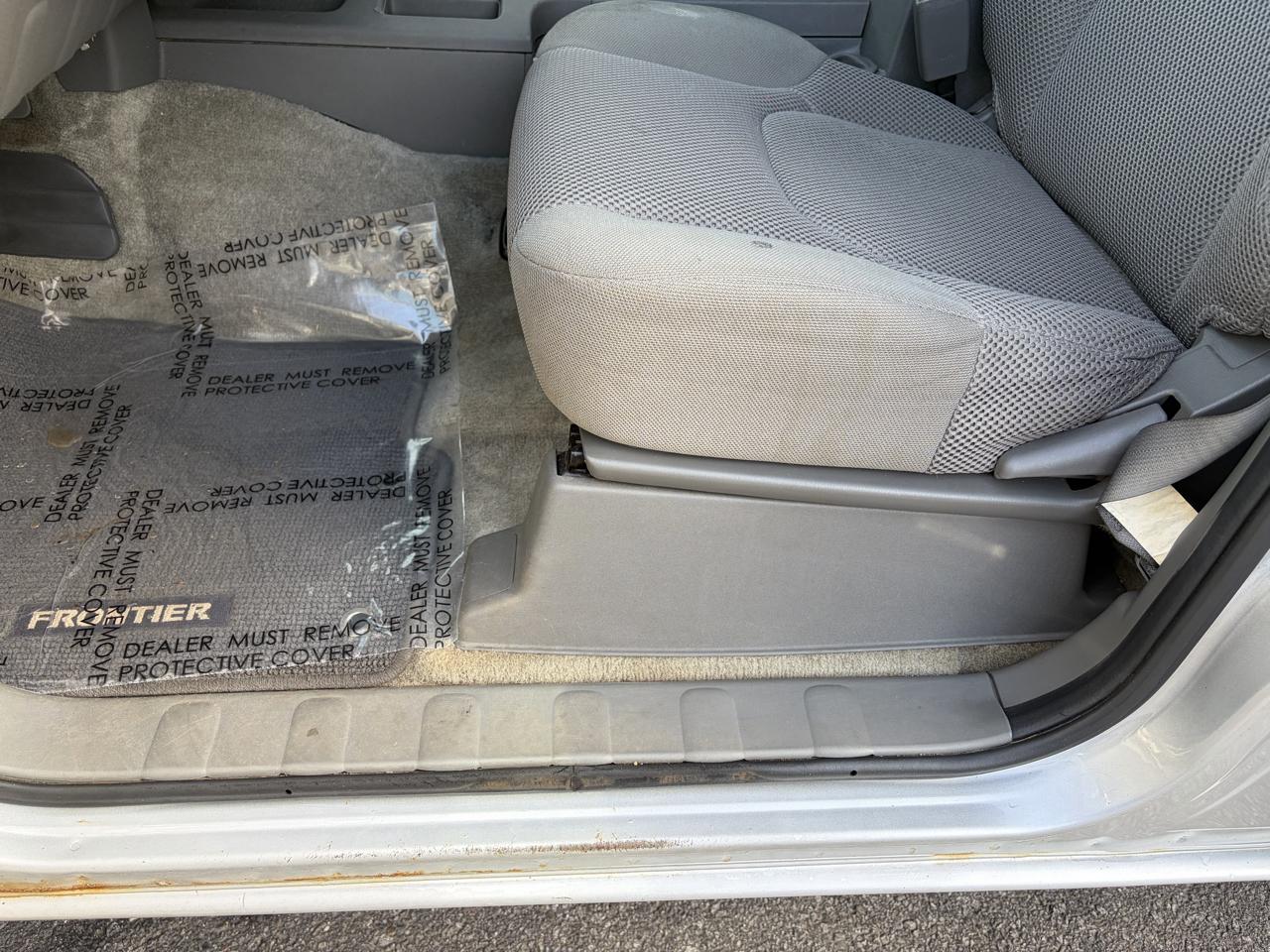 Nissan Frontier  2016