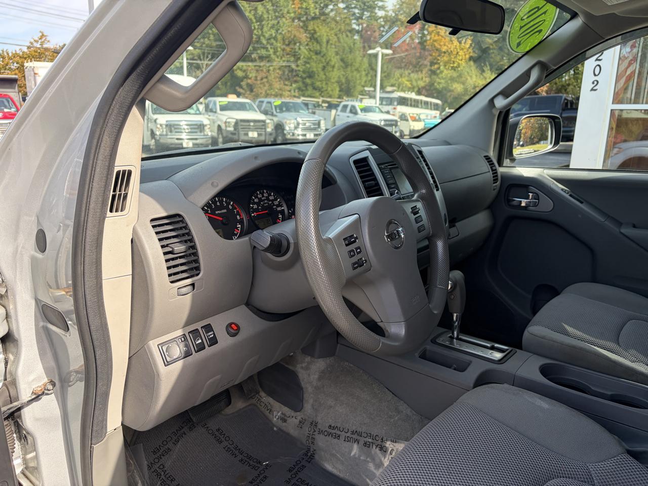 Nissan Frontier  2016