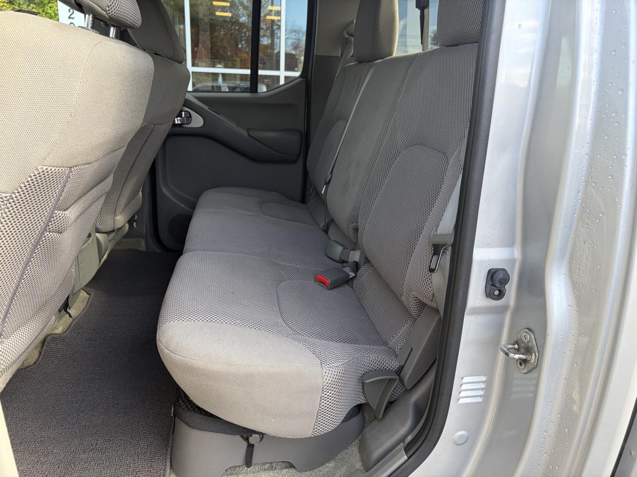 Nissan Frontier  2016